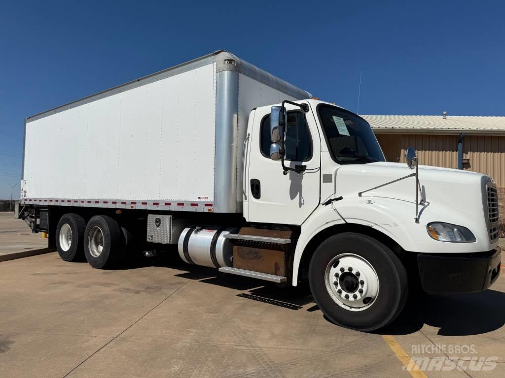 Freightliner M 106 Camion Fourgon