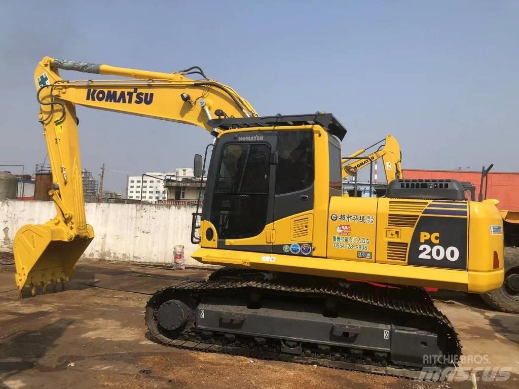 Komatsu PC200-8 Pelle sur chenilles