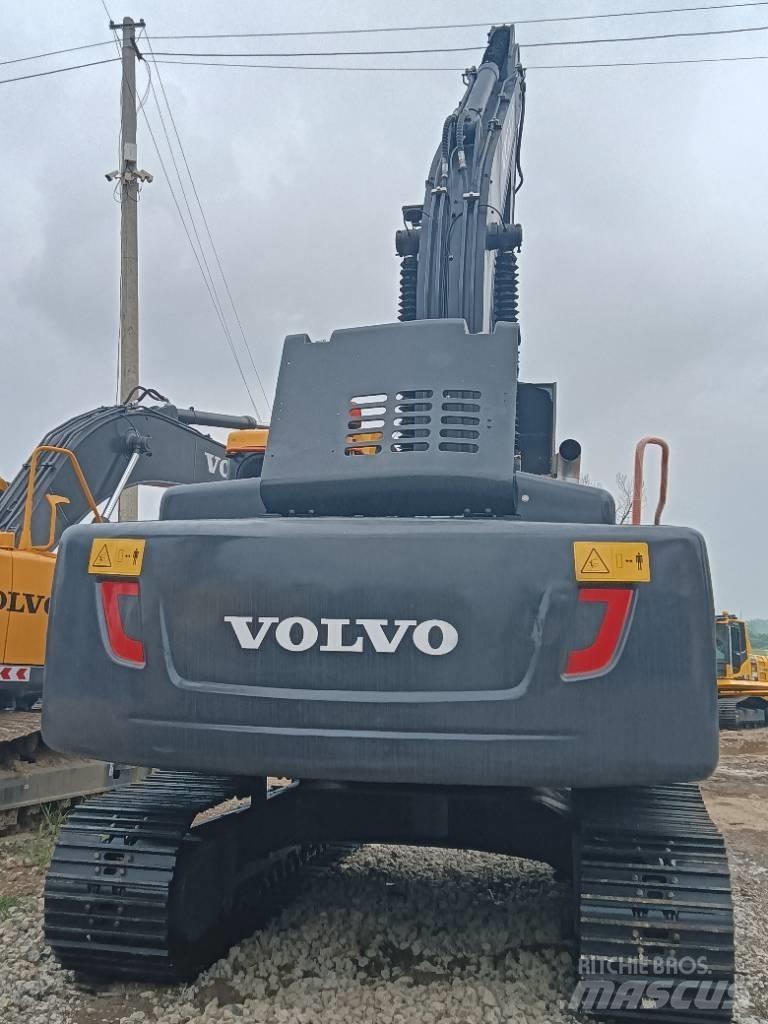 Volvo EC 240 Pelle sur chenilles