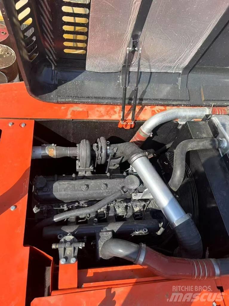 Doosan DX225LC-9C Pelle sur chenilles