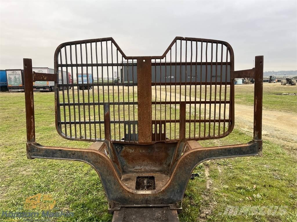 John Deere 1210E Autres accessoires pour matériel forestier