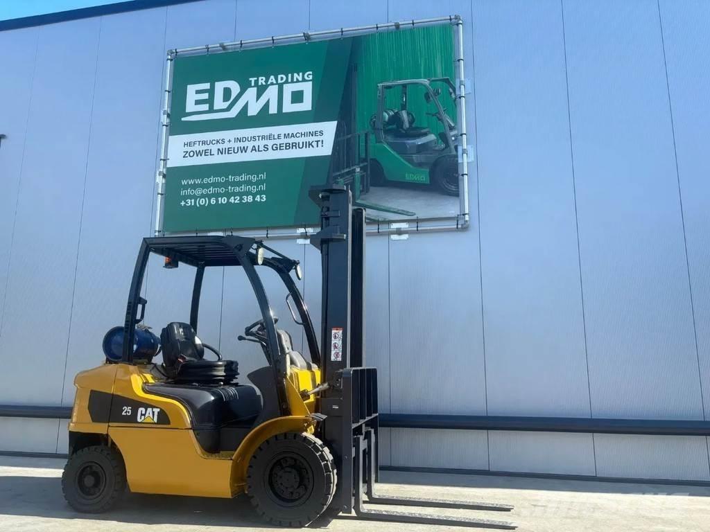 CAT GP25N Heftruck Chariots GPL