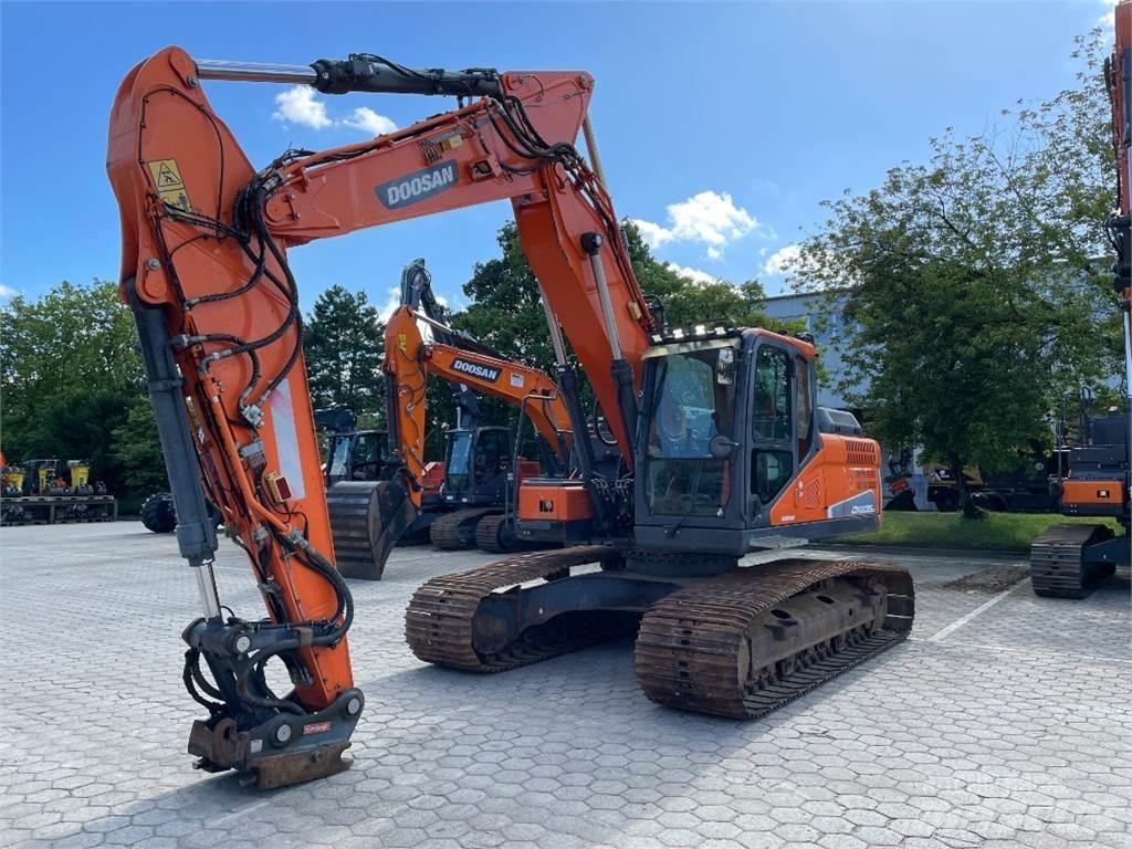 Doosan DX235LC-5 Pelle sur chenilles