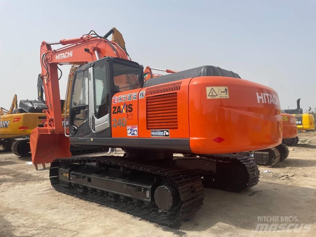 Hitachi ZX240 Pelle sur chenilles