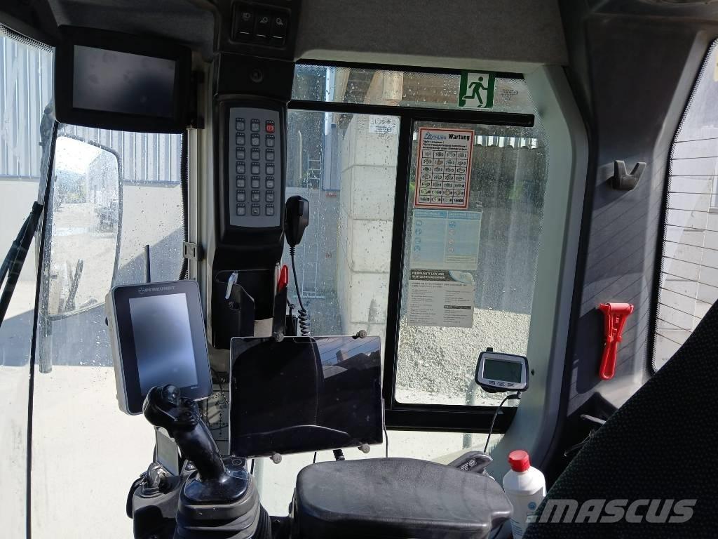 Liebherr L 550 Chargeuse sur pneus