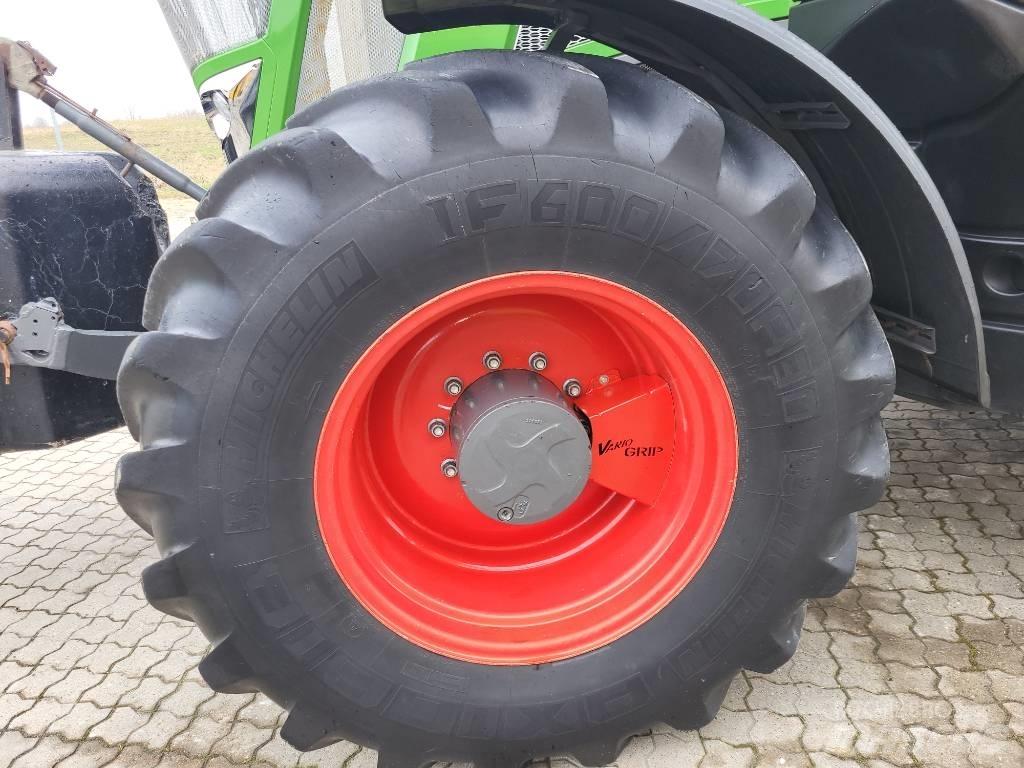 Fendt 828 Vario Tracteur