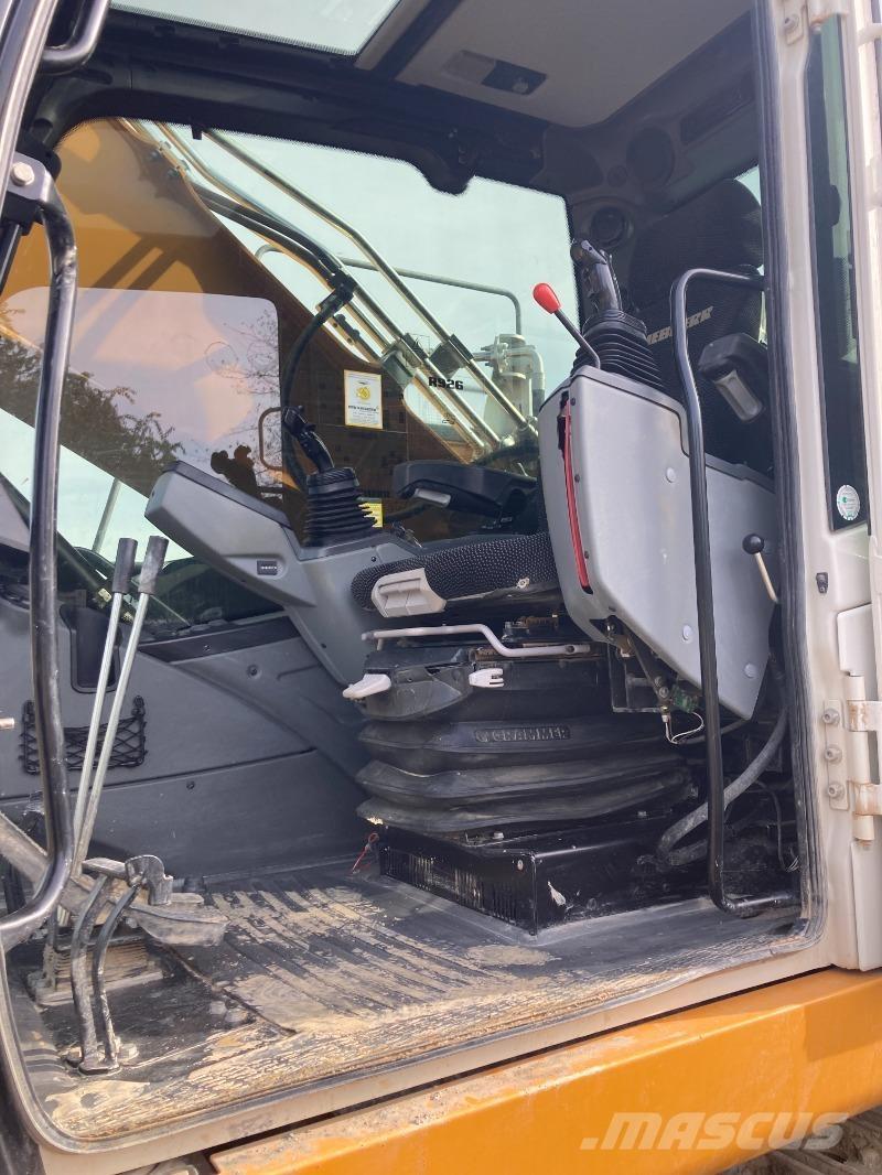 Liebherr R926 Pelle sur chenilles