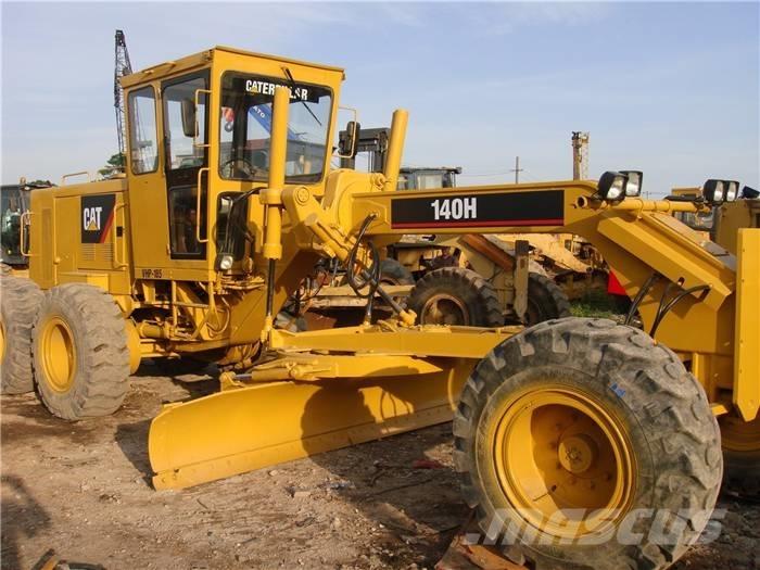 CAT 140 H Niveleuse