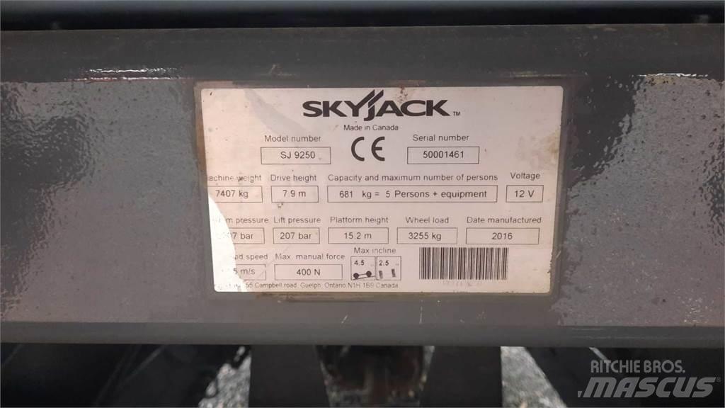 SkyJack 9250RT Nacelle ciseaux