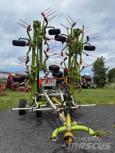 CLAAS Volto 1100 T Rateau faneur
