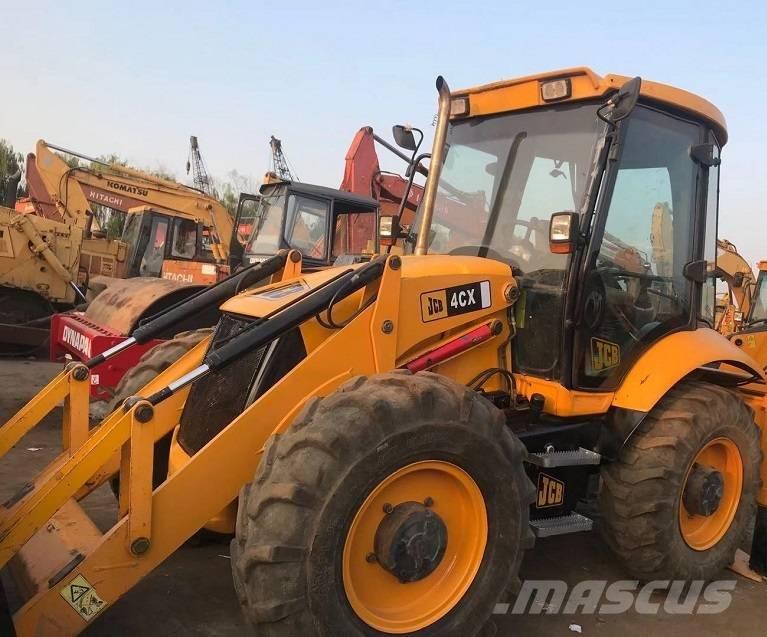JCB 4CX Tractopelle