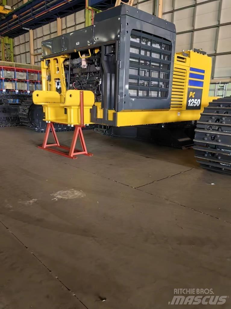 Komatsu 1250 Pelle sur chenilles