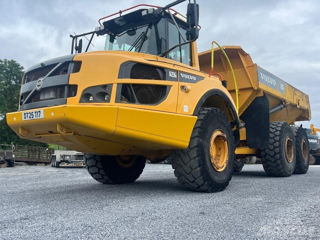 Volvo A 25 G Tombereau articulé