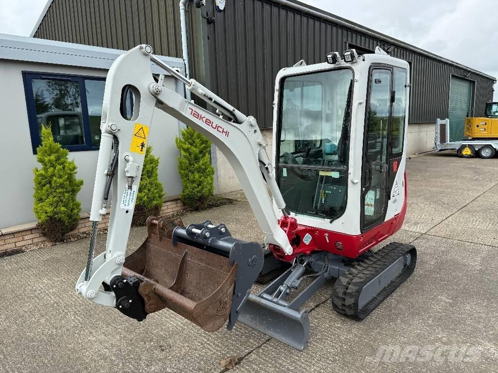 Takeuchi TB 216 Mini pelle < 7t