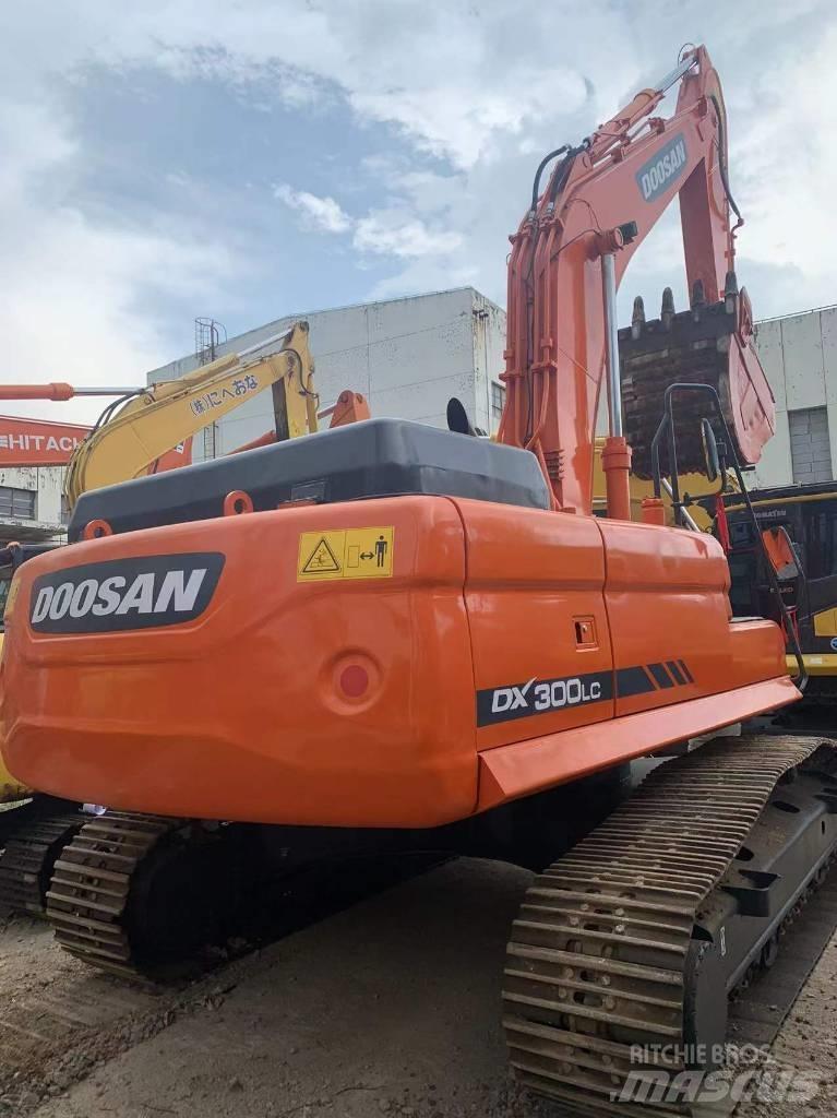 Doosan dx300 Pelle sur chenilles