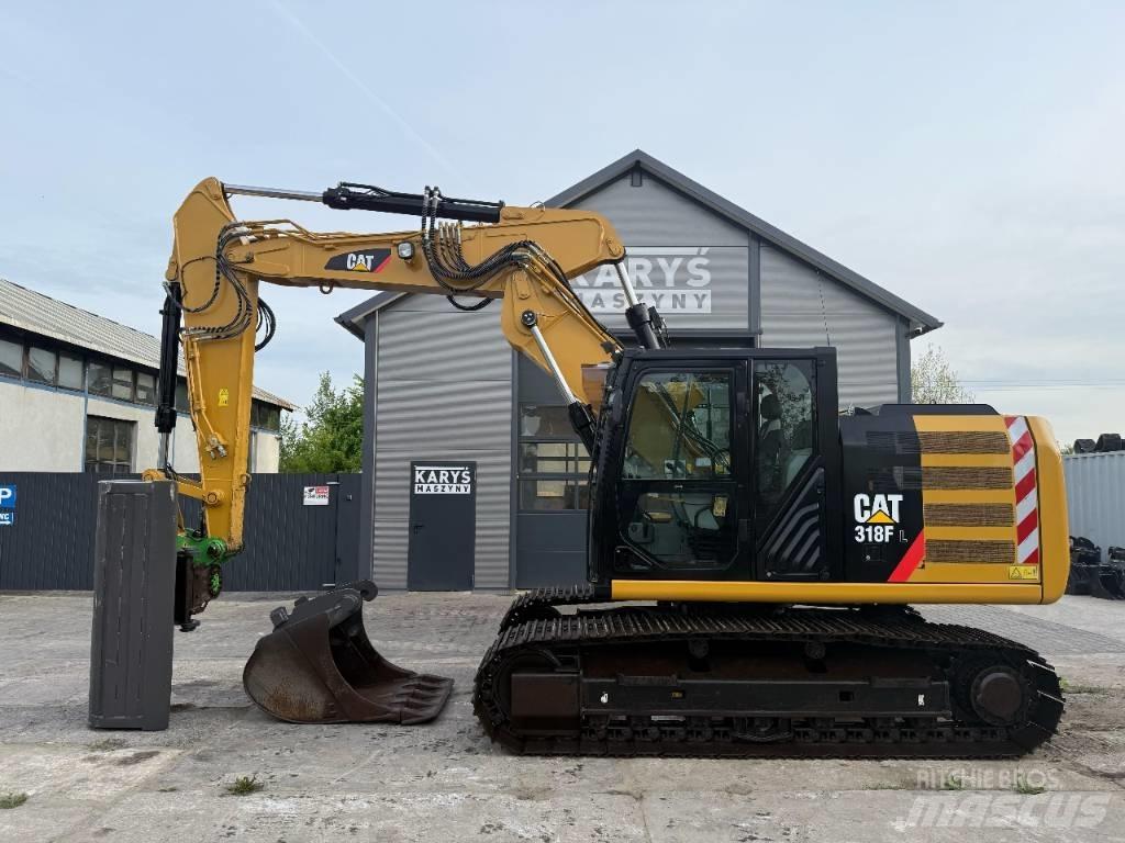 CAT 318 Pelle sur chenilles