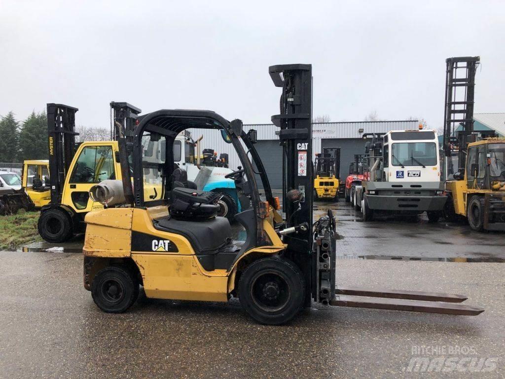 CAT GP35N Chariots GPL