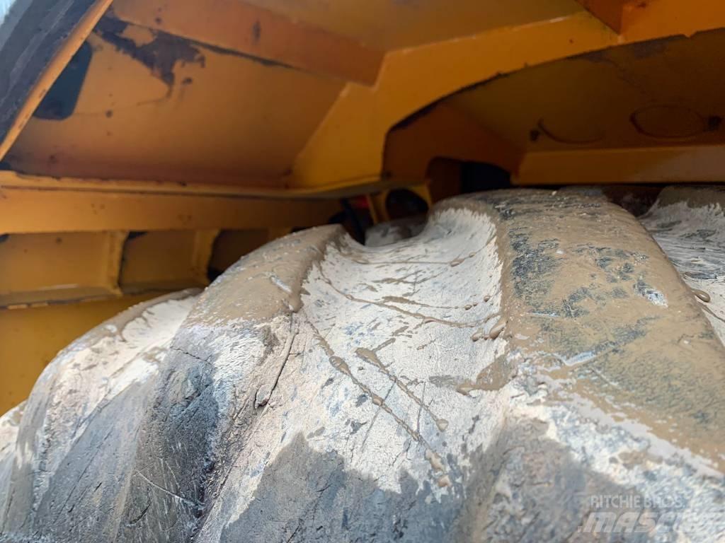 Bell B 20E Tombereau articulé