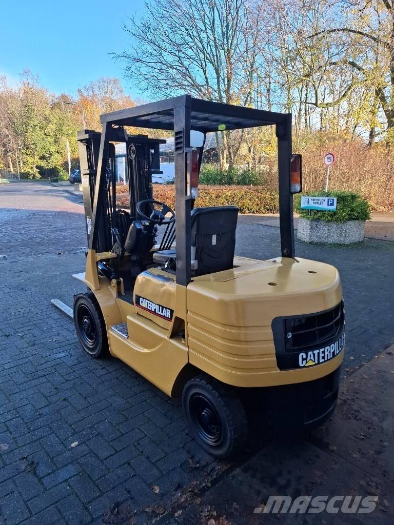 CAT DP25 Heftruck Chariots diesel