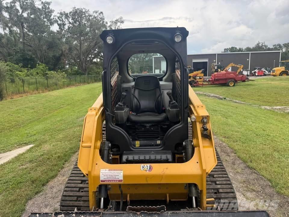 CAT 249 D3 Chargeuse compacte