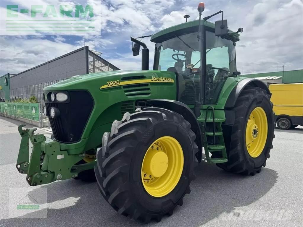 John Deere 7920 Tracteur