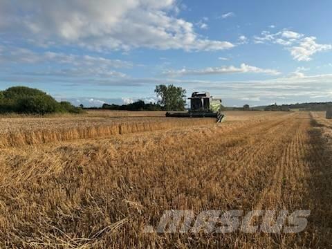 Fendt 6335 C Moissonneuse batteuse