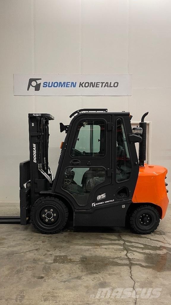 Doosan D35NXP Chariots diesel