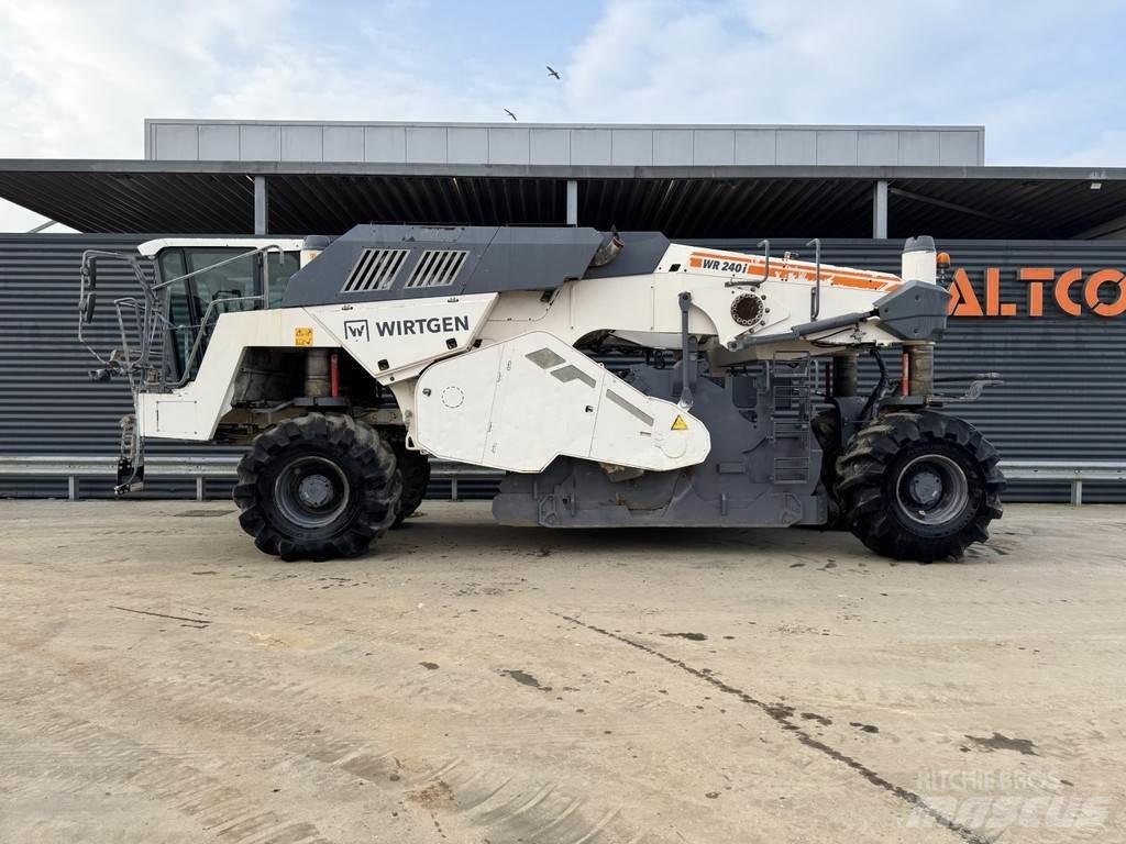 Wirtgen WR 240I Recycleur bitume