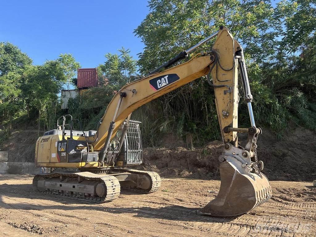 CAT 329E LN Pelle sur chenilles