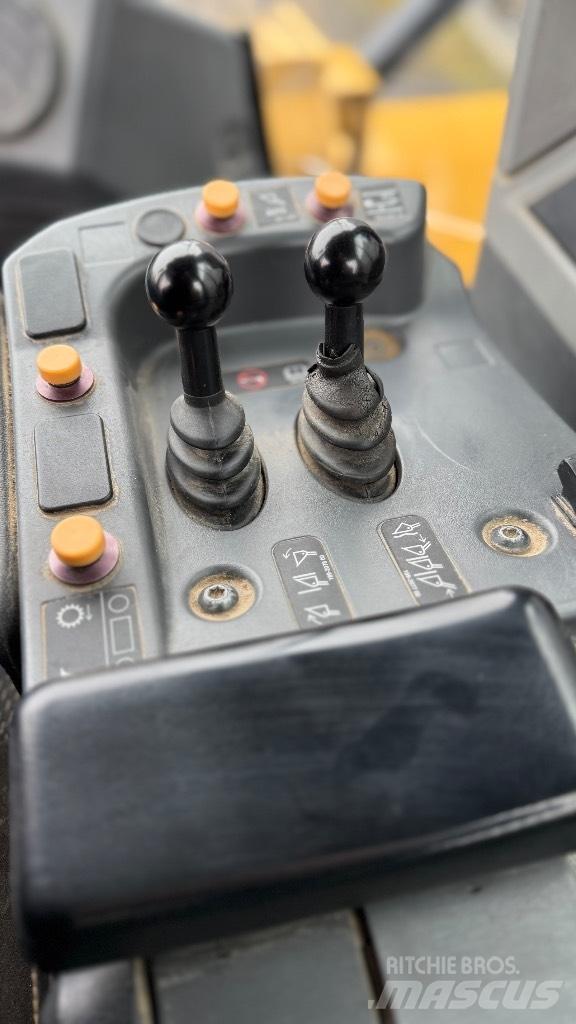 CAT 980 M Chargeuse sur pneus