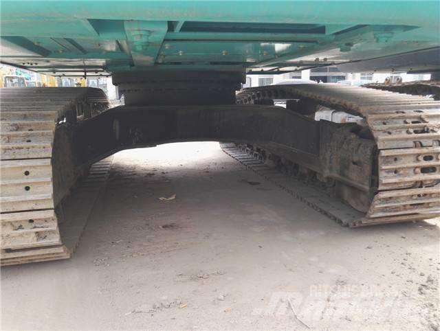 Kobelco SK 200 Pelle sur chenilles