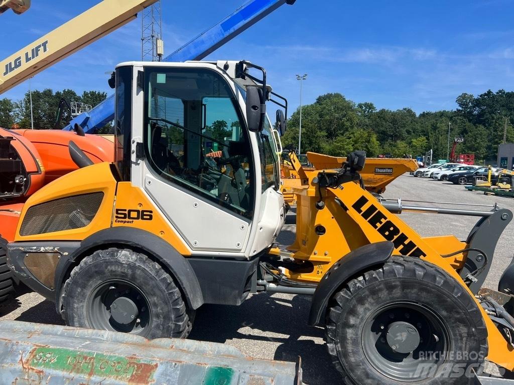 Liebherr L 506 Chargeuse sur pneus