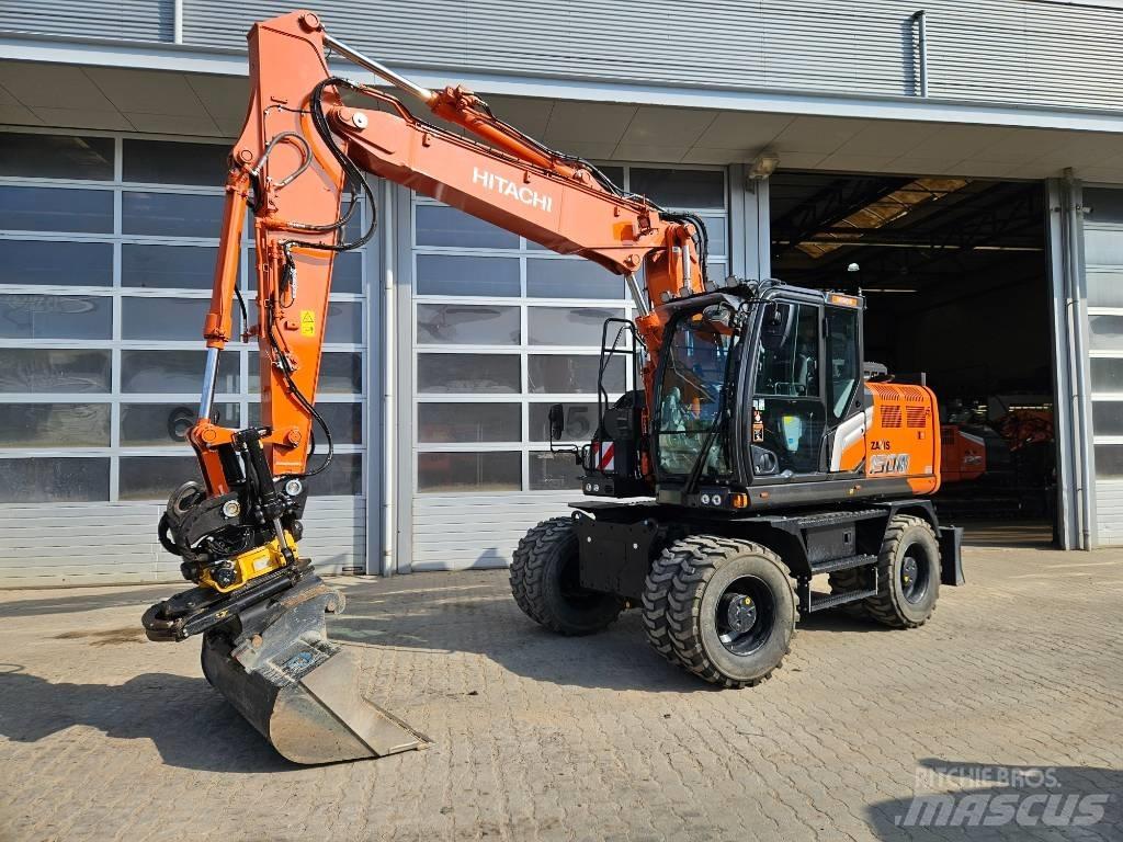 Hitachi ZX150W-7 Pelle sur pneus