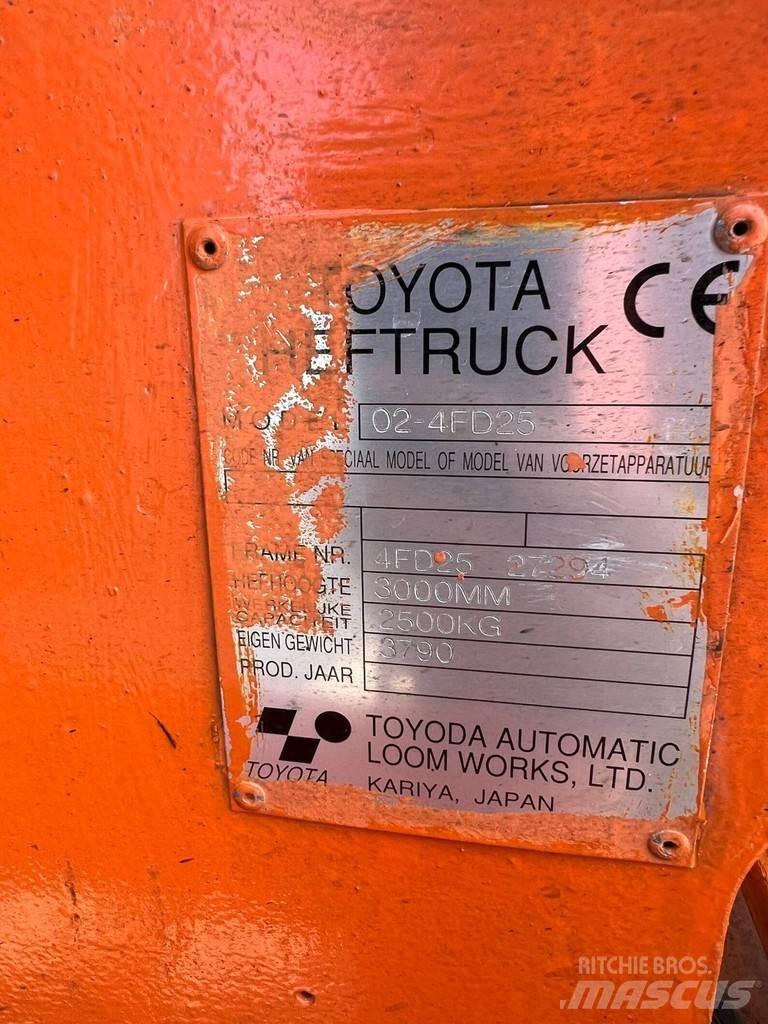Toyota 02-4FD25 Chariots diesel