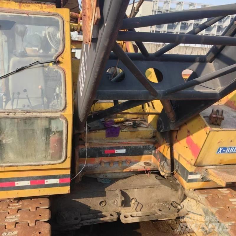 Hitachi KH180 Grue sur chenilles
