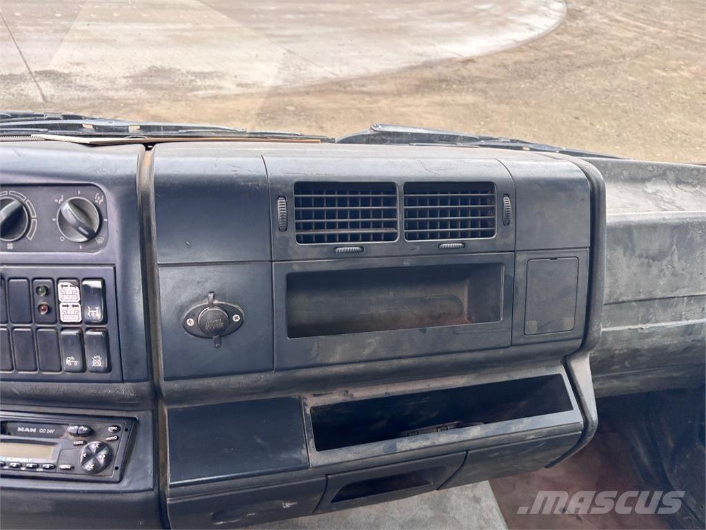 MAN TGL 12.180 Châssis cabine