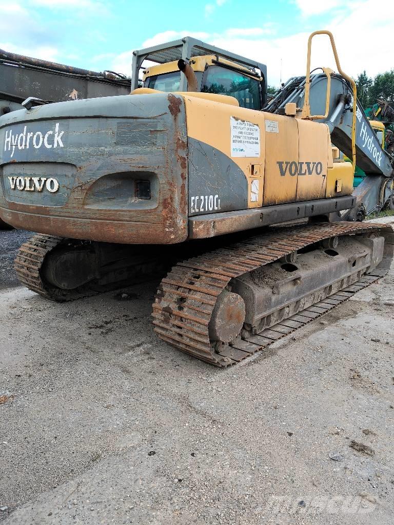 Volvo EC 210 C Pelle sur chenilles