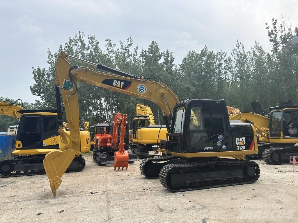 CAT 312D Pelle sur chenilles