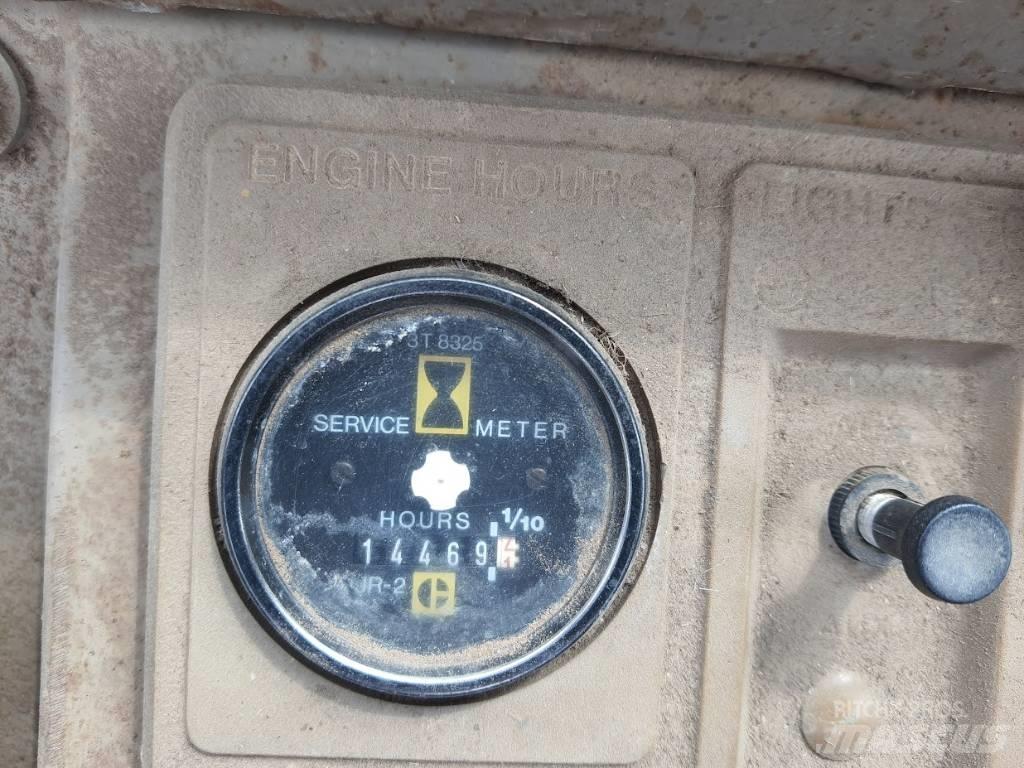 CAT 966 E Chargeuse sur pneus