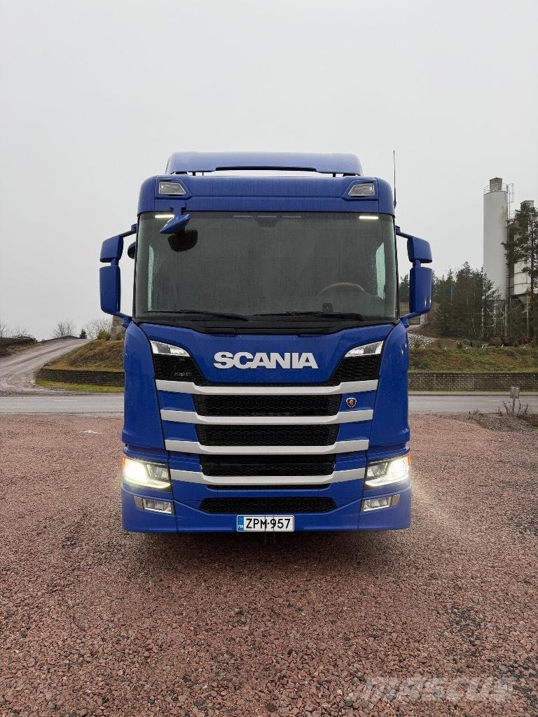 Scania R540B8x4*4NB Châssis cabine