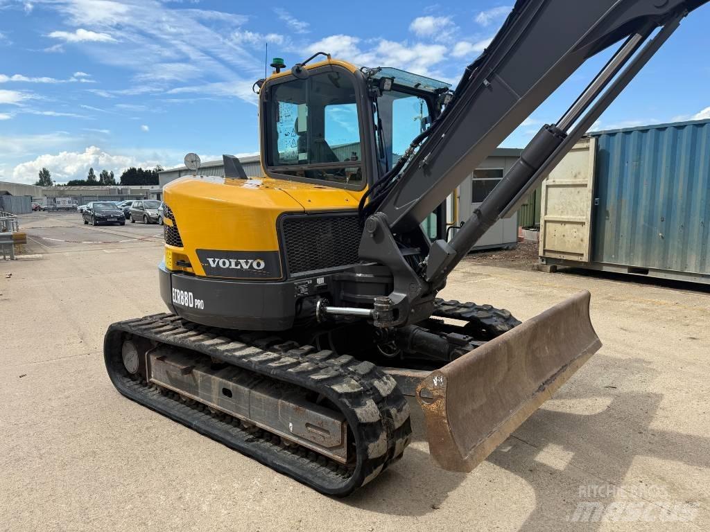 Volvo ECR 88 D Mini pelle 7t-12t