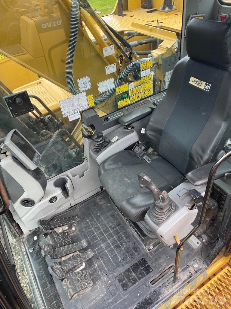 CAT 323FL Pelle sur chenilles