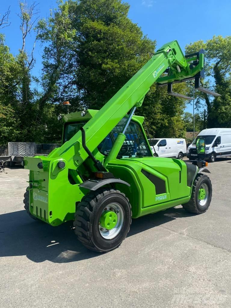 Merlo P 25.6 Chariot télescopique