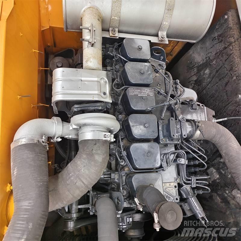 Hyundai 220LC -9S Pelle sur chenilles