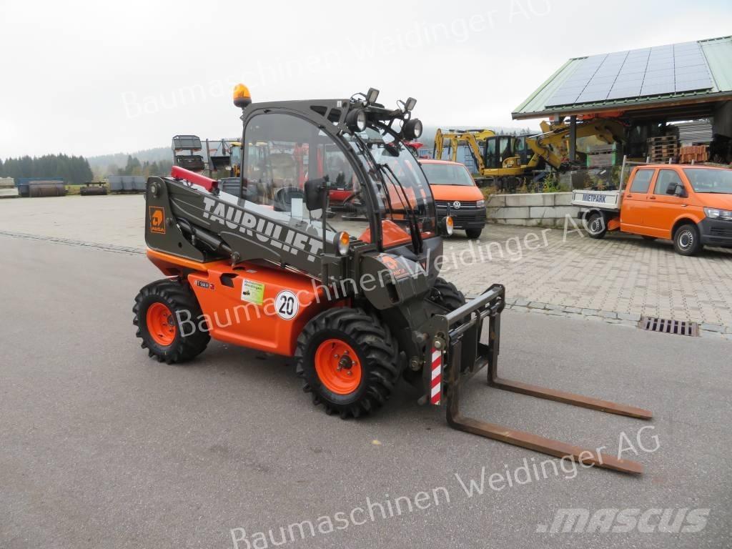 Ausa T 144 HX 4 Chariot télescopique