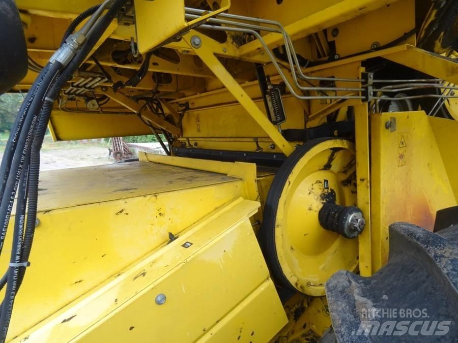 New Holland TC 54 Moissonneuse batteuse