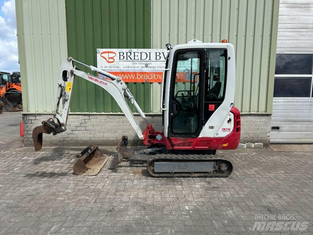 Takeuchi TB 216 Mini pelle < 7t