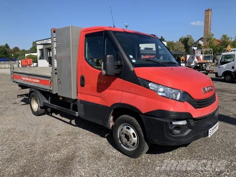 Iveco 35C12 - Tipper Camion benne