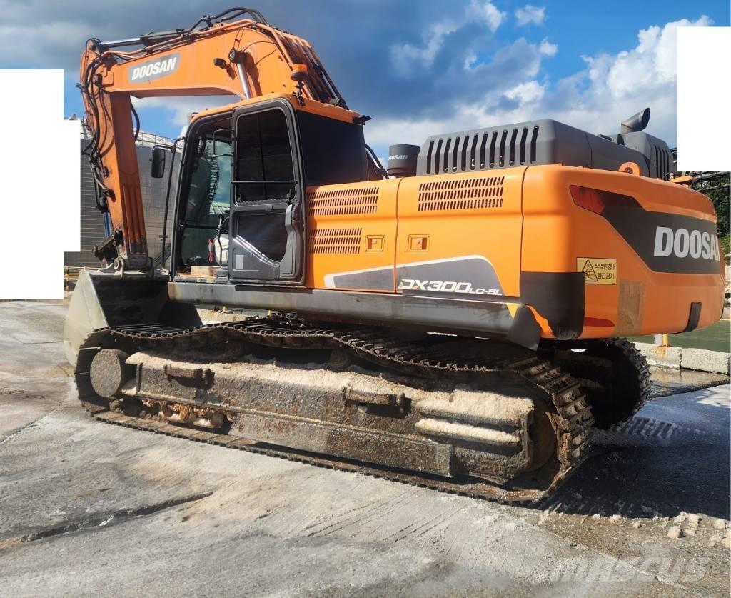 Doosan DX300LC-5L Pelle sur chenilles