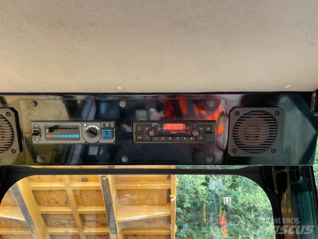 Morooka MST 1500 V D Tombereau sur chenilles